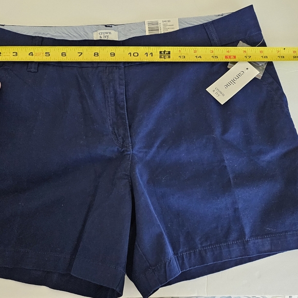 - Crown & Ivy Womens 10 NWT Navy Shorts Coroline pockets - Picture 4 of 8